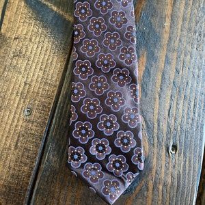 Ted Baker London Flower Silk Tie--Like New! Purple/Maroon